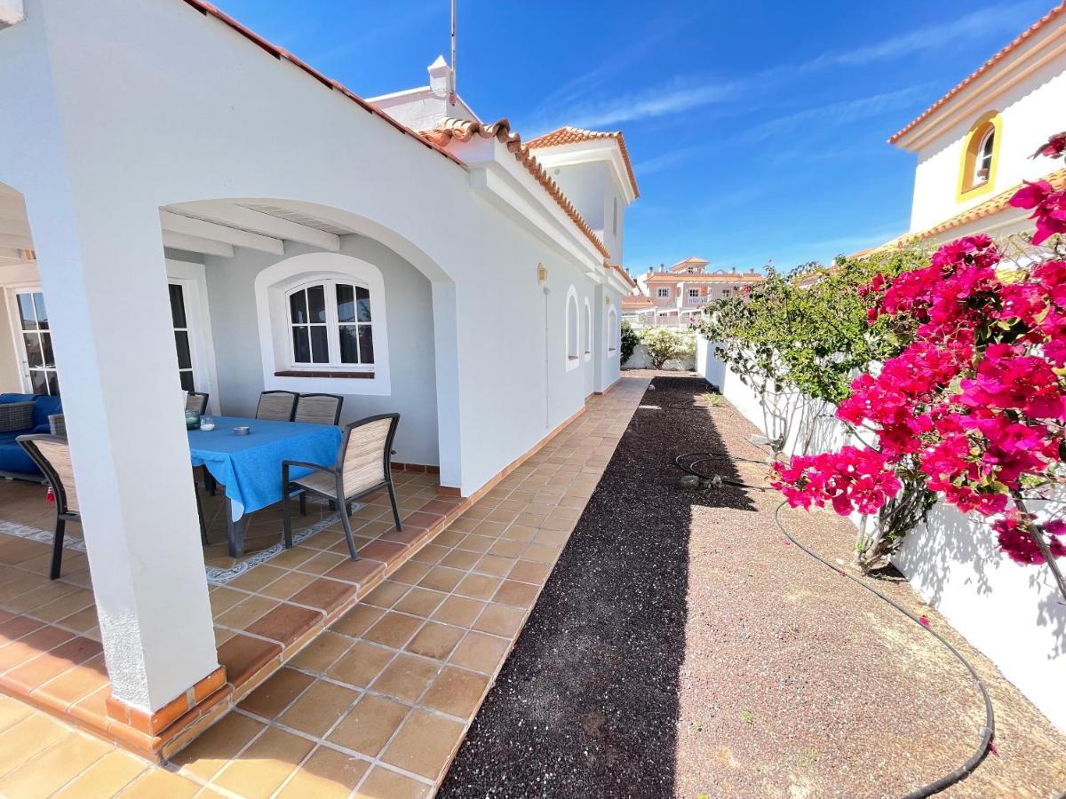 Casa Rihana Villa Caleta De Fuste Exterior photo